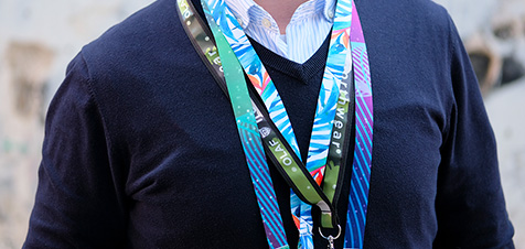 scegli i lanyard come gadget per fiere