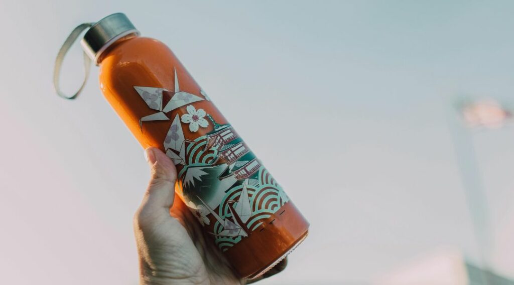 Borraccia con disegni stampati