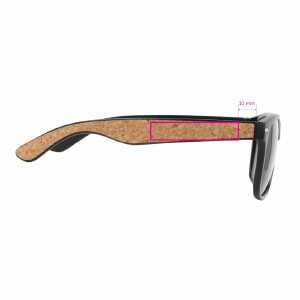 1 cm dalla cerniera destra