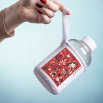 Bottiglietta in vetro con logo con custodia 600ml Softshell settima vista