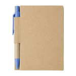 Quadernino A7 in cartone riciclato fogli a righe e penna blu EcoPocket color azzurro prima vista