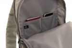 Zaini promozionali riciclati tasca frontale e porta pc 15,6'' Daypack color verde chiaro  ottava vista