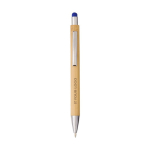 Penna in bambù con gommino touch screen colorato e inchiostro blu color blu vista area di stampa