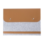 Cartelle porta computer 14'' in feltro RPET con dettagli in similpelle color grigio chiaro prima vista