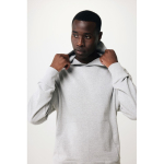 Felpa oversize in eco cotone regular fit 340 g/m² Iqoniq color grigio chiaro quinta vista con modello