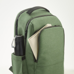 Zaino impermeabile in nylon riciclato con tasca per portatile da 15,6'' color verde militare seconda vista dettaglio