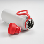 Borraccia in acciaio inox riciclato con tappo a pulsante 360° 750 ml color rosso seconda vista ambiente