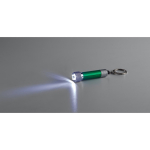 Portachiavi alluminio parzialmente riciclato torcia LED a 3 posizioni color verde terza vista