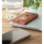 Caricatore wireless magnetico a ricarica rapida con powerbank 15W vista ambiente principale