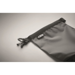 Borsa sportiva personalizzata impermeabile da 1,5l Bayside color grigio scuro quinta vista fotografica
