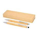 Penna e portamine in bambù con clip in metallo inchiostro nero color naturale vista con logo stampato 2