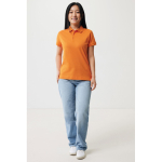 Polo piqué in cotone riciclato donna casual fit M da 220 g/m2 Iqoniq color arancione seconda vista con modello