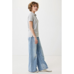 Polo piqué in cotone riciclato donna casual fit M da 220 g/m2 Iqoniq color grigio chiaro quarta vista con modello