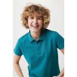 Polo piqué in cotone riciclato donna casual fit M da 220 g/m2 Iqoniq color verde pastello quarta vista con modello