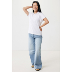 Polo piqué in cotone riciclato donna casual fit M da 220 g/m2 Iqoniq color bianco sporco vista con modello