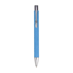 Penna a sfera in cartone riciclato con dettagli cromati inchiostro nero color azzurro prima vista