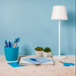 Lampada da tavolo in alluminio ricaricabile con altezza regolabile color bianco settima vista