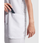Camice donna in poliestere chiusura centrale 130g/m2 Roly Aldany color bianco vista dettaglio 1