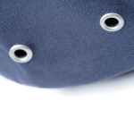 Cappellino stile casual con 6 pannelli e fori di ventilazione laterali color nero vista dettaglio 3