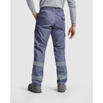 Pantaloni da lavoro lunghi alta visibilità 240 g/m2 Roly Daily HV color grigio topo quarta vista d'uso