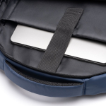 Zaino in pelle PU con manici e spallacci imbottiti per laptop 15” color blu mare vista dettaglio 4