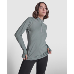 Felpa tecnica ecologica da donna 200 g/m2 Roly Direct Estambul color verde oliva quarta vista d'uso