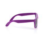 Occhiali da sole in vari colori opachi con lenti nere traslucide color fucsia prima vista