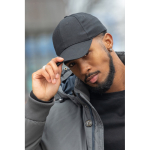 Cappellino in cotone riciclato 6 pannelli con tracciante Aware 280g/m2 vista ambiente 4