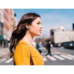 Auricolari wireless JBL Wave Flex 2 con 40 ore di autonomia color blu sbiadito