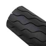 Rullo in schiuma vibrante con Bluetooth per il recupero Therabody color nero