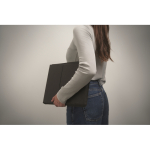Custodia multiuso per laptop con supporto e tappetino mouse 16'' color nero vista fotografia