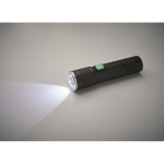 Torcia in alluminio riciclato con 3 impostazioni di luce e zoom color nero sesta vista fotografica
