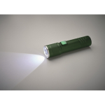 Torcia in alluminio riciclato con 3 impostazioni di luce e zoom color verde scuro sesta vista fotografica