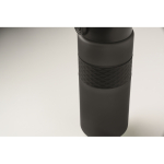 Bottiglia in RPET con tappo ribaltabile e cannuccia inclusa 500ml color nero sesta vista fotografica