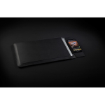 Custodia con chiusura e ricarica magnetica per pc 15.6” Swiss Peak color nero vista ambiente