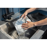 Lunch box pieghevole in rPET con dimensione regolabile 4l color nero vista ambiente