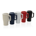 Tazza in ceramica con manico ergonomico e coperchio anti-goccia 490ml color nero vista generale