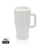 Tazza in ceramica con manico ergonomico e coperchio anti-goccia 490ml color bianco