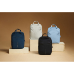 Zaino espandibile in tessuto riciclato con cerniera Duo-Zipper 16” color blu vista ambiente 3
