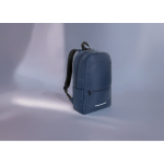 Zaino in poliestere riciclato con design business e tasche 15.6” color blu mare vista ambiente