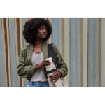 Tazza termica acciaio riciclato con coperchio 360° e 354 ml Topl To Go color bianco vista ambiente 2