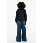 Giacca imbottita donna poliestere riciclato 70 g/m2 IQONIQ Maiko color nero quarta vista con modello