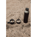Thermos in acciaio inox riciclato con manico per il trasporto 750 ml color nero vista ambiente 2
