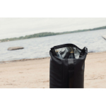 Borsa termica in poliestere riciclato con design arrotolabile 25 l color nero vista ambiente 3