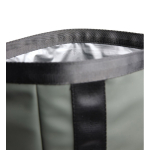 Borsa termica in poliestere riciclato con design arrotolabile 25 l color verde terza vista