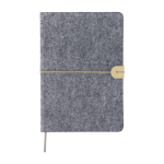 Taccuino in feltro riciclato con chiusura elastica, pagine a righe A5 color grigio prima vista