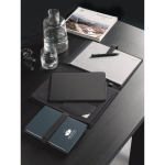 Portadocumenti A4 con blocco note e chiusura magnetica pagine a righe vista ambiente