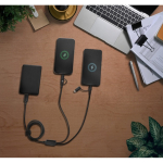 Cavo USB 6 in 1 ultra veloce in alluminio e PET riciclato vista ambiente