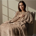 Coperta grande in poliestere dal tocco morbido da personalizzare color beige vista dettaglio