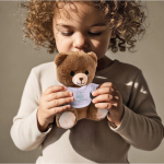 Orsetto di peluche con maglietta bianca da personalizzare color naturale vista dettaglio